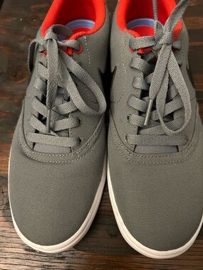 Nike Men's Gray Canvas Sneakers with Red Interior